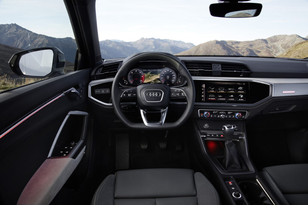 Audi Q3 e Q3 Sportback: nuove dotazioni per il model year ...